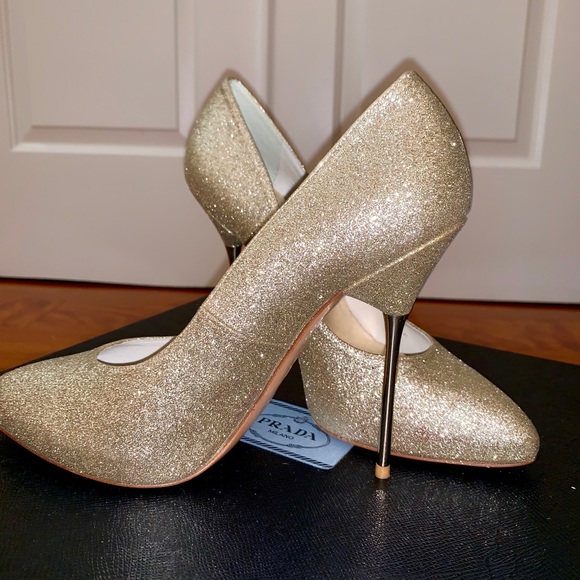stuart weitzman glitter shoes